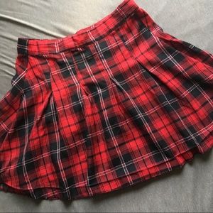Red Plaid Pleated Mini Skirt